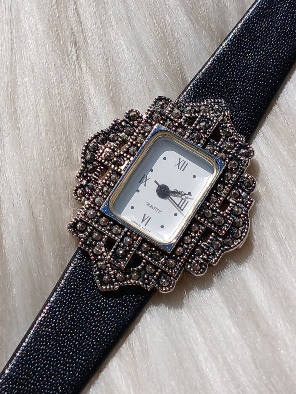 Vintage Avon Marcasite Watch 90s 1990s Fashion Wrist Jewelry Black Leather Stone - Picture 3 of 8